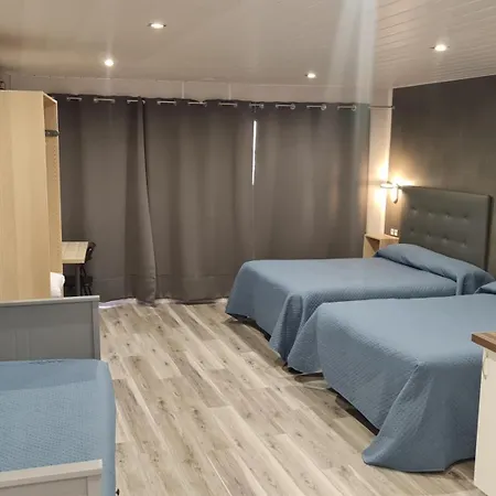 Hostal Alcazaba-2